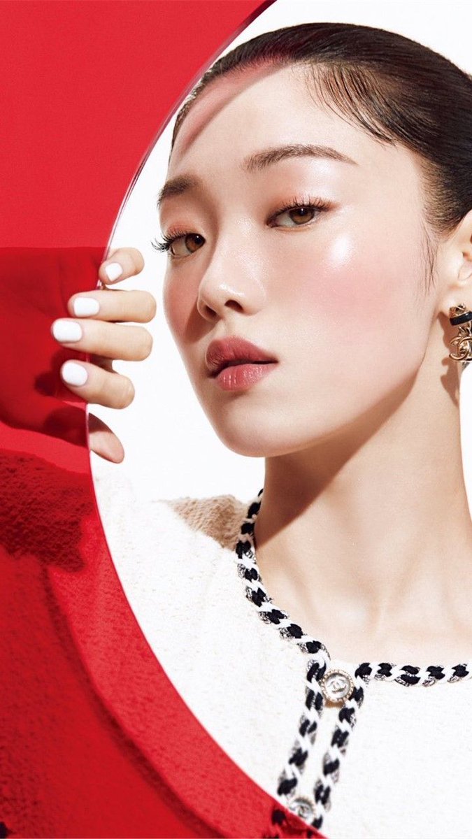 elixir_art's tweet image. Stay moisturized in this dry winter 😘