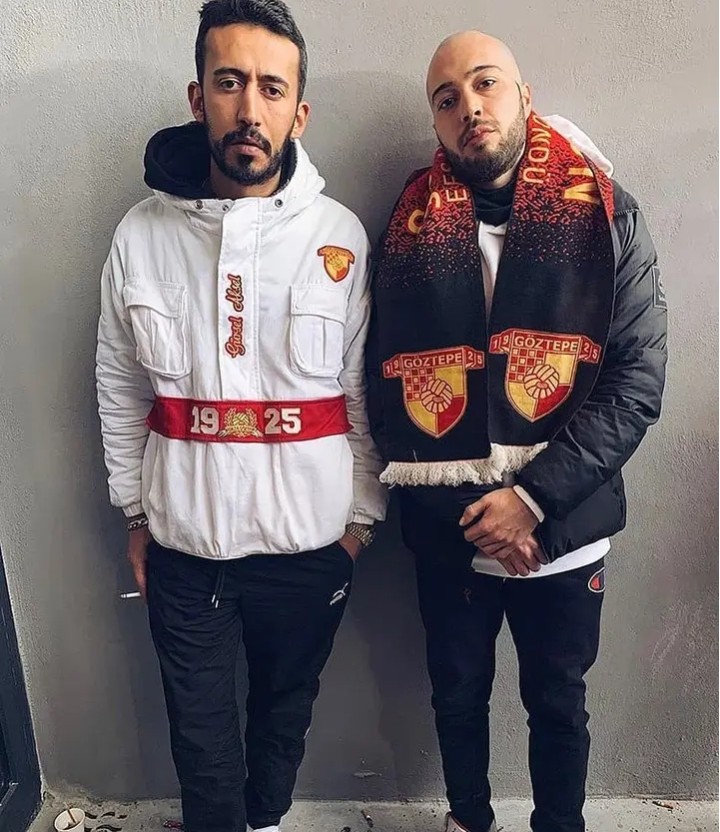 Bir kişi eksik baba <a href="/benferoforeal/">Ben Fero</a> 
#Göztepe