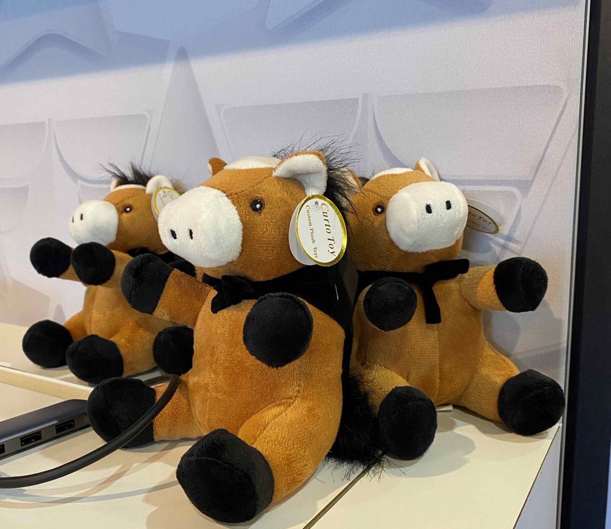 OpenTextDev's tweet image. 🤠 Today at #OpenTextWorld, mosey on down to the DevOps Cloud booth to meet with our experts to learn about agentic AI and digital knowledge workers that deliver. As an added bonus, you can get some cool swag. 🐮  

Learn more at bit.ly/3K6mbVc.

#softwaredevelopment #AI