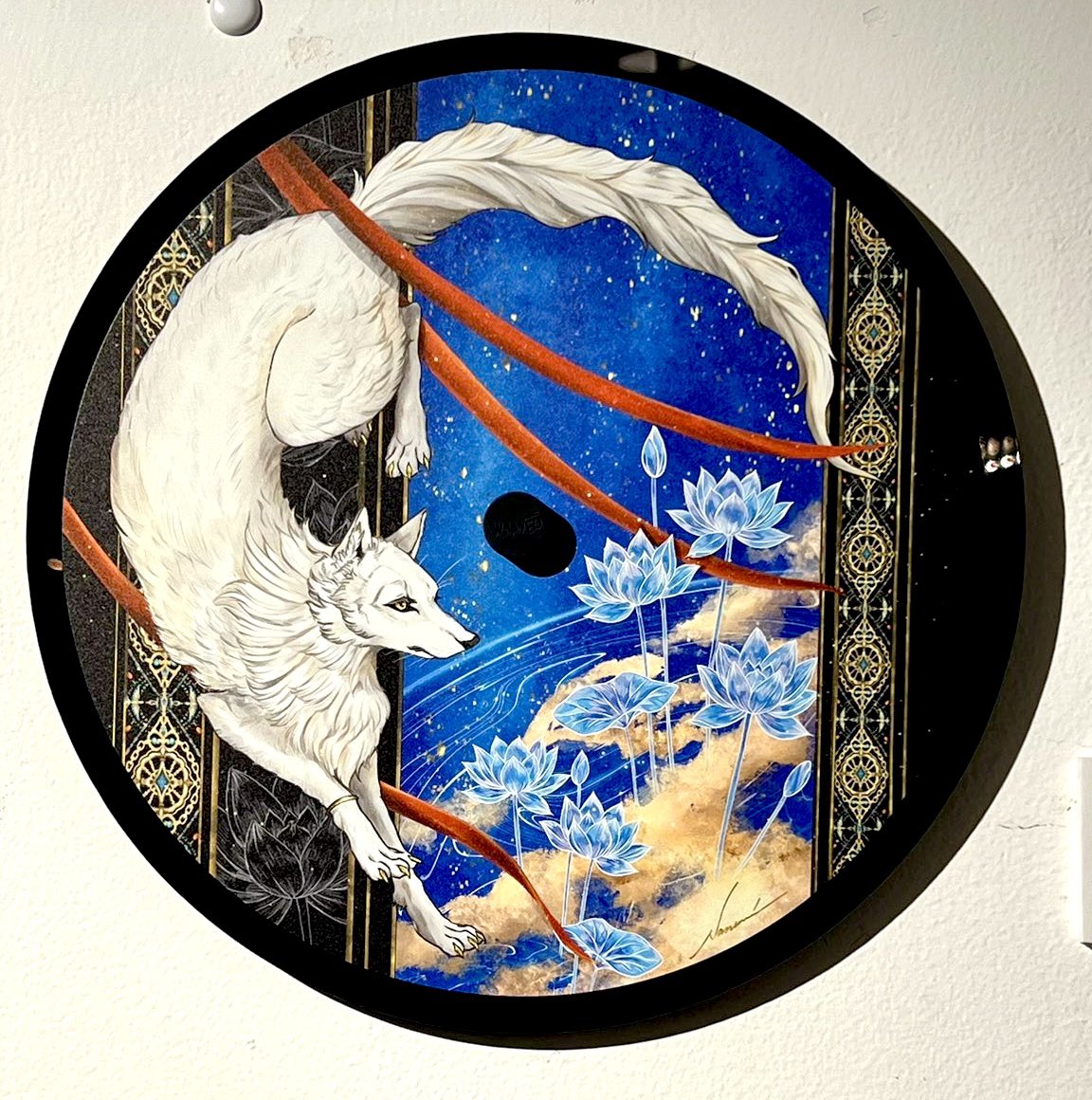 現在、開催中のWanted vol4.5の様子です✨ 作品がレコードに印刷されて