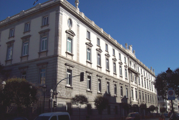 ⚠️#ULTIMAHORA El #TribunalSupremo condena a Álvaro García Ortiz por delito de revelación de secretos a 2 años de inhabilitación para el cargo de #fiscalgeneraldelEstado

👇La Sala adelanta el fallo. La sentencia está pendiente de redacción

#diarioLALEY
ow.ly/QEbr50XuF2i