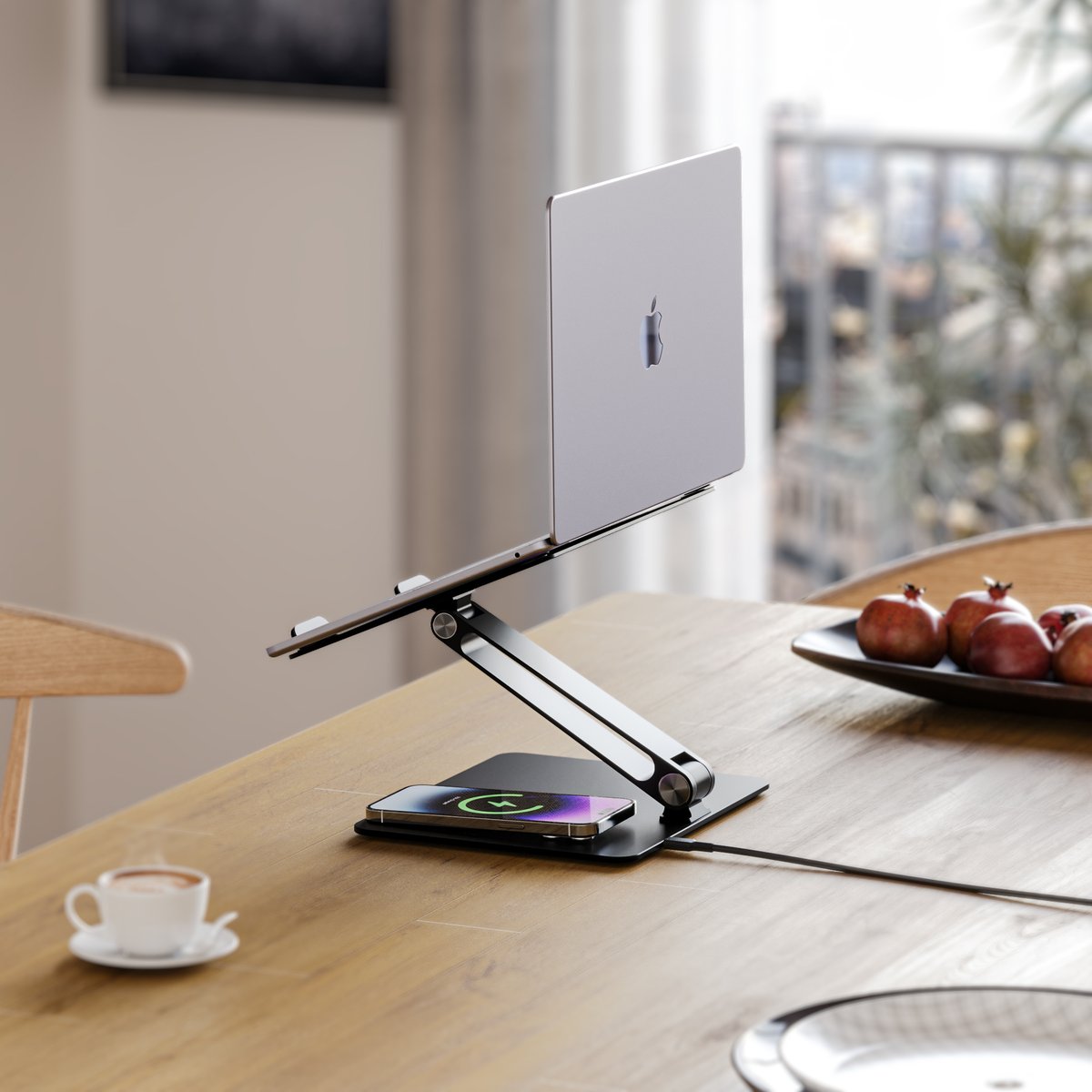 AlogicCorp's tweet image. Elevate your workspace. Simplify your setup. ✨

Crafted from premium aluminium, the Elite Power Laptop Stand lifts your laptop for perfect ergonomics, wirelessly charges your phone, and keeps your desk effortlessly sleek.

🔗 bit.ly/3LorBvl

#ElitePowerStand #ALOGICTech