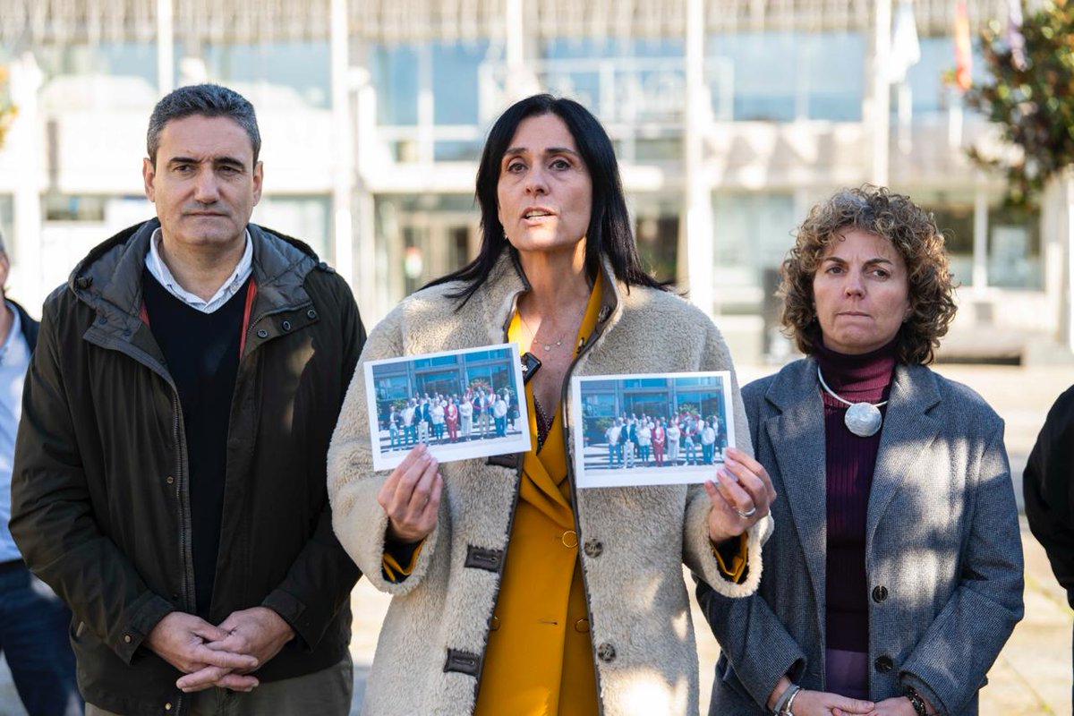Salceda de Caselas merece algo mellor. 💙

Mentres o Concello manipula fotos oficiais para borrar ao noso voceiro Santi Davila, o PP seguirá defendendo a verdade e o respecto institucional. É hora de que a alcaldesa dimita.