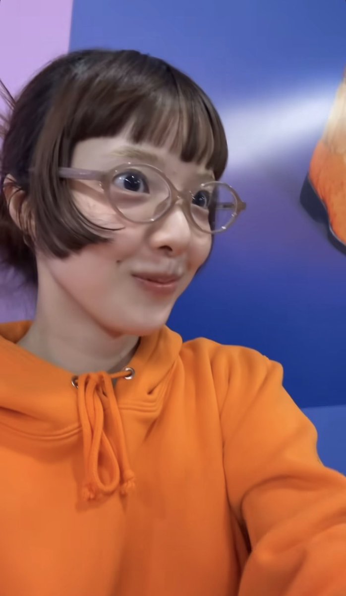 この顔好き😆
<a href="/aimyonGtter/">あいみょん 🦭</a>