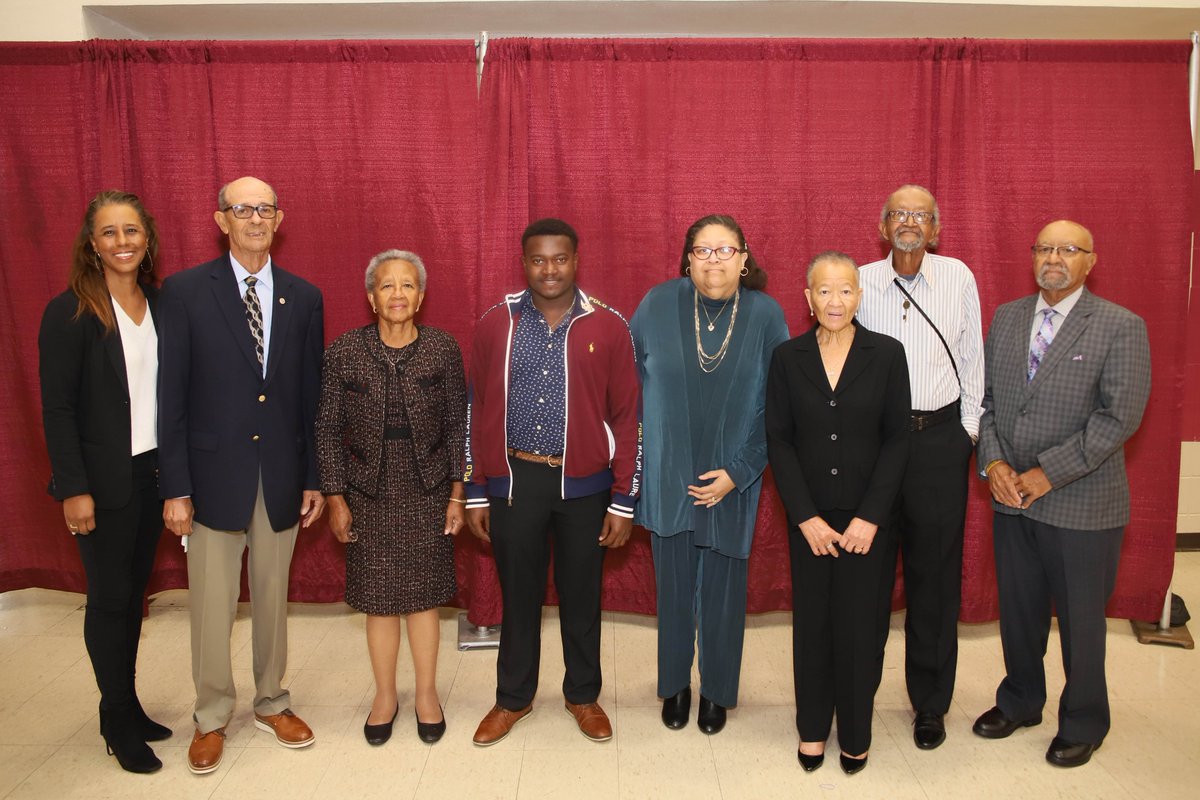 HindsFoundation tweet media