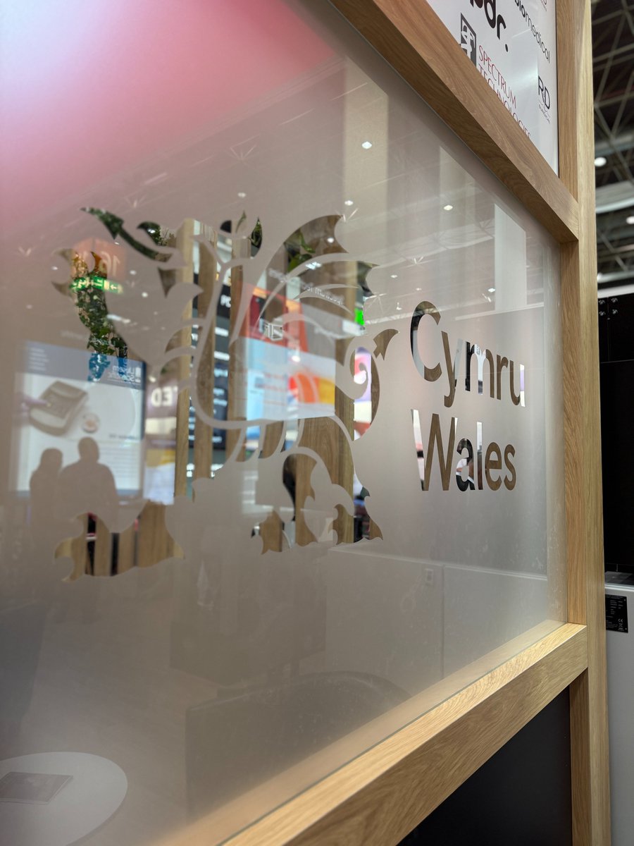 ImspexD's tweet photo. Days 3–4 at #MEDICA wrapped up a strong week. Clear momentum building around breath diagnostics &amp; advanced analytics. Valuable time on the Welsh stand with @TradeWales &amp; great innovators across Wales. Plenty to take back to IMSPEX. Danke Dusseldorf! https://t.co/ON6nHogw6C