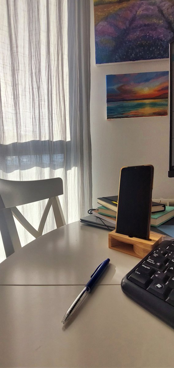 SinParar5's tweet image. Aprovechando los rayos del sol...