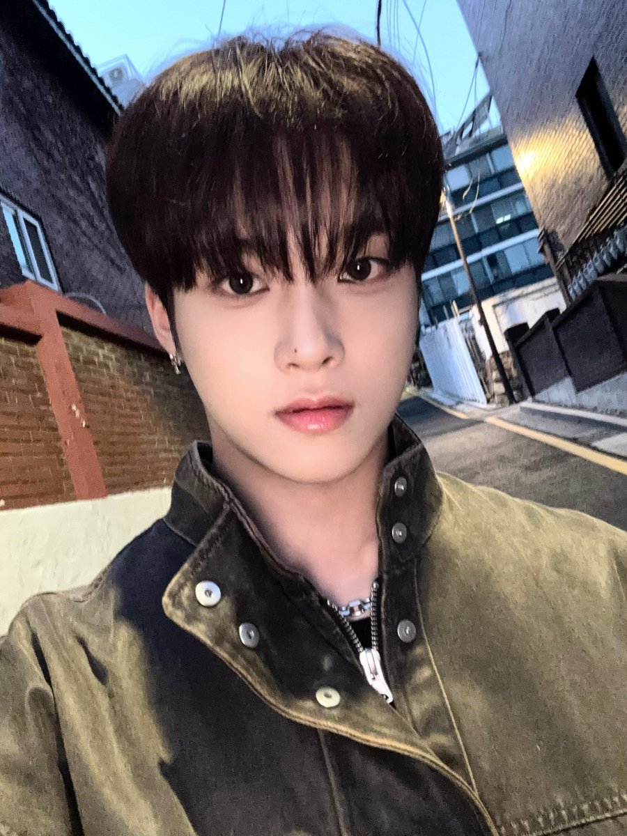 xikers_official's tweet photo. [#준민] Let’s go~~
#xikers #싸이커스 https://t.co/EOJ1TFH2ym