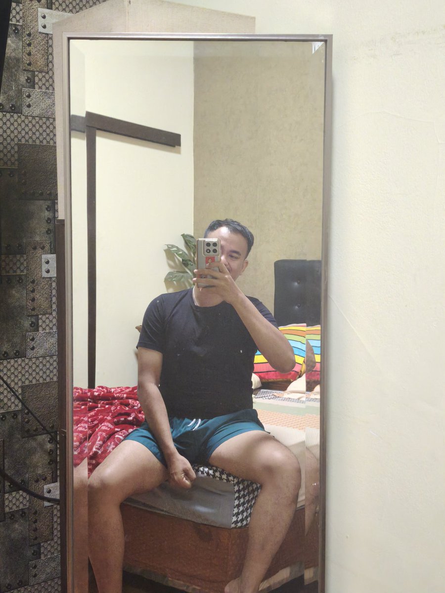 sambatanpaw's tweet image. Ayo bobok.