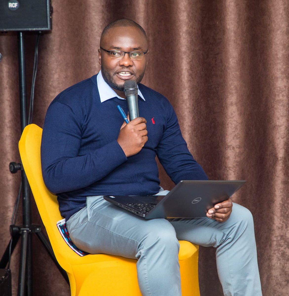 youthagenda254's tweet image. At the 2025 National Convention themed “Strengthening the Civic Education Ecosystem through the Utu Philosophy, convened by @UraiaTrust, @ELGIA_Africa @FCDOGovUK our CEO @VictorNyonges11  moderated a panel discussion titled “Consolidating Citizen Voices for Issue-Based Politics.