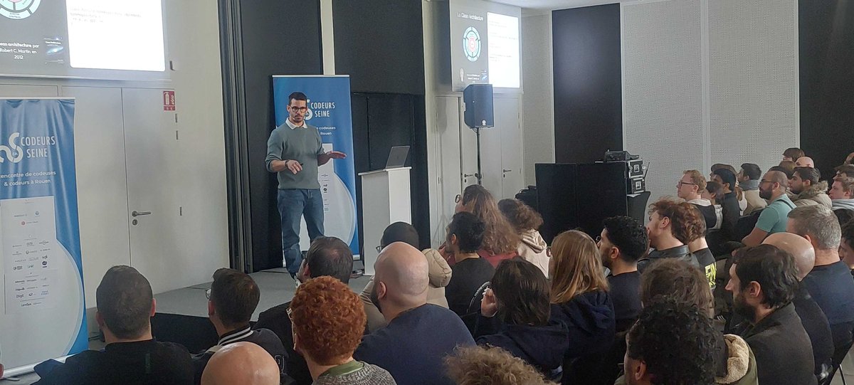 codeursenseine's tweet image. 🧼 Clean Architecture + front-end : Dorian Lamande montre comment structurer votre code pour le rendre scalable et maintenable. #Codeurs2025