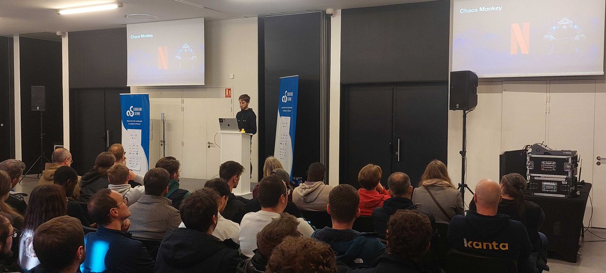 codeursenseine's tweet image. 🧨 Chaos Monkey en action : @ErwanLeTutour nous a montré comment casser pour mieux résister. Merci pour ce quicky !  #Codeurs2025