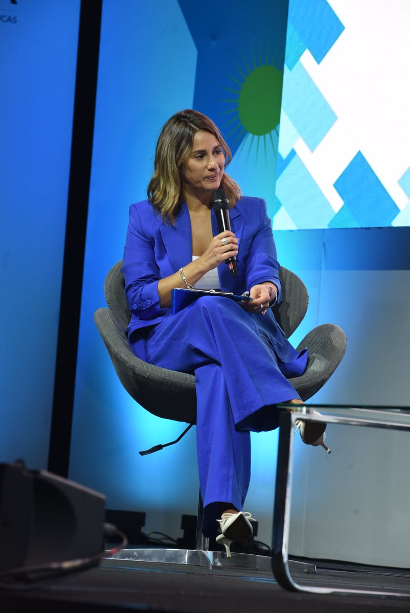 ViviRuggiero's tweet image. Arrancando el segundo día de la XXVIII Conferencia de Zonas Francas Iberoamérica. El sector genera más de 66.000 puestos de trabajo directos e indirectos y representa el 7% del PBI en Uy. Gracias @asociacionZFA y @czfuy por la confianza