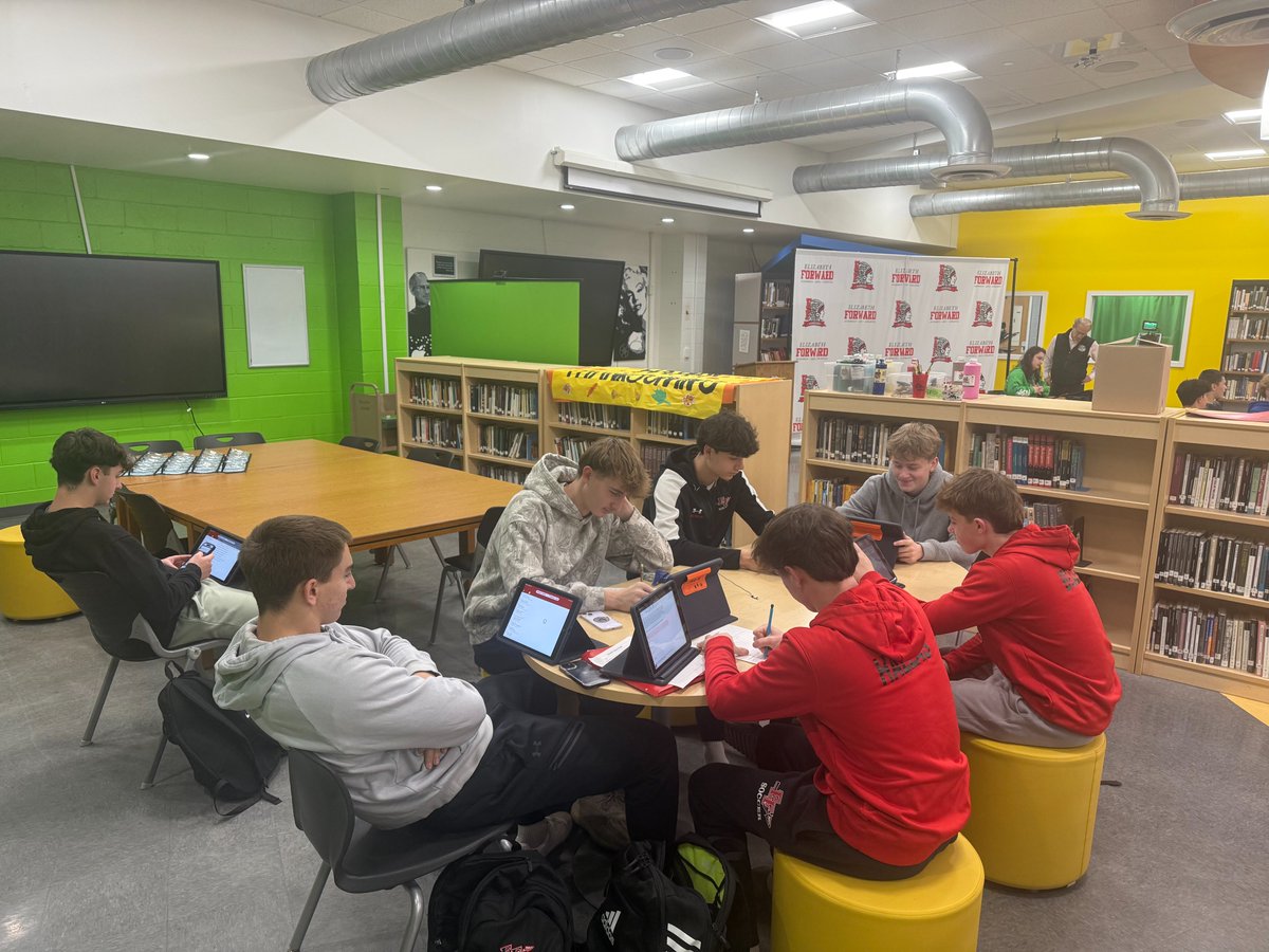 Love seeing responsibility at work in the media center.  Quiet study!!