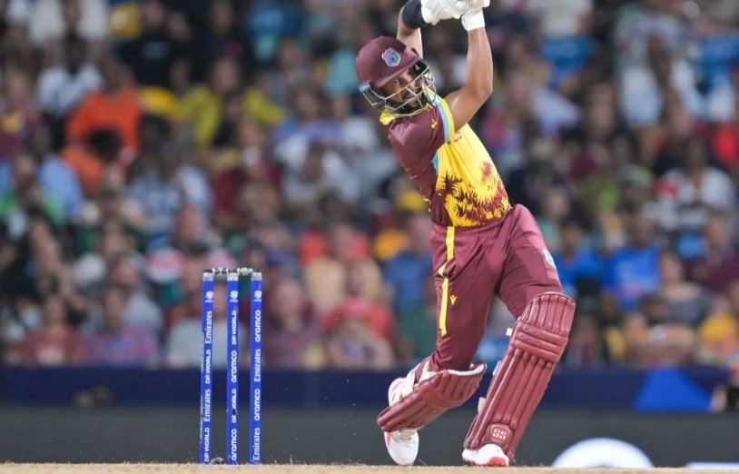 SinghS72228's tweet image. वेस्टइंडीज की टीम अभी न्यूजीलैंड के दौरे पर है,

जिसका दूसरा वनडे मैच बुधवार को नेपियर के मैकलीन पार्क में खेला गया , 

इस मैच में कप्तान शाई होप ने 69 गेंदों पर 13 चौकों और 4 छक्कों की मदद 109 रन की नाबाद पारी खेली।

यह उनके वनडे करियर का 19वां शतक था। इसी के साथ वे दुनिया के…