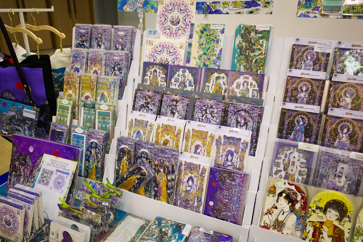 libet_hs's tweet image. 오늘 부일페 부스 꾸미고 왔어요🥰
위치 F11입니다~