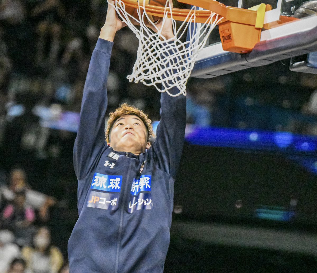 Fiddle_Discdog's tweet image. わっきのダーーーンク！！
会場内は大盛り上がり！！
#琉球ゴールデンキングス
#ryukyugoldenkings
#脇真大 選手