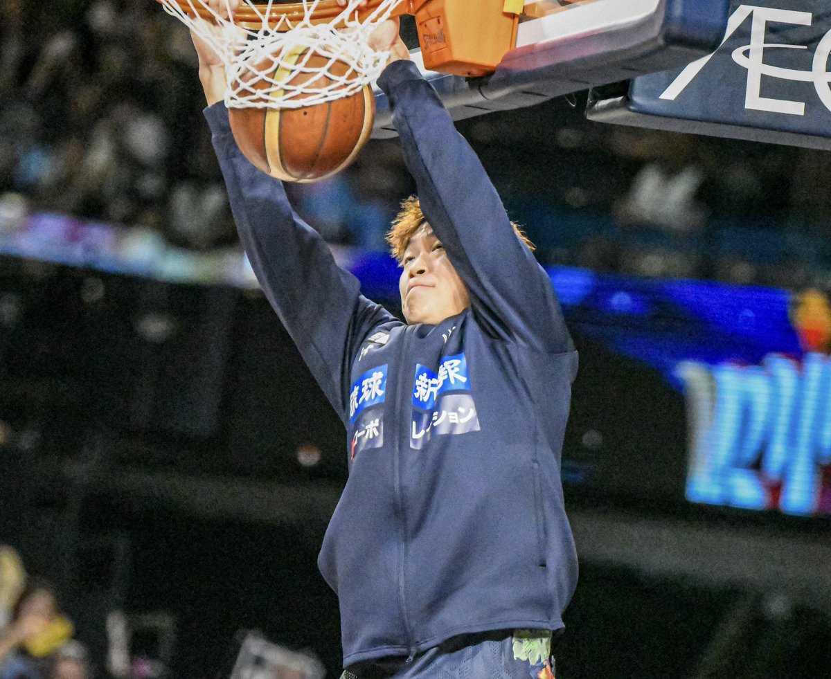 Fiddle_Discdog's tweet image. わっきのダーーーンク！！
会場内は大盛り上がり！！
#琉球ゴールデンキングス
#ryukyugoldenkings
#脇真大 選手