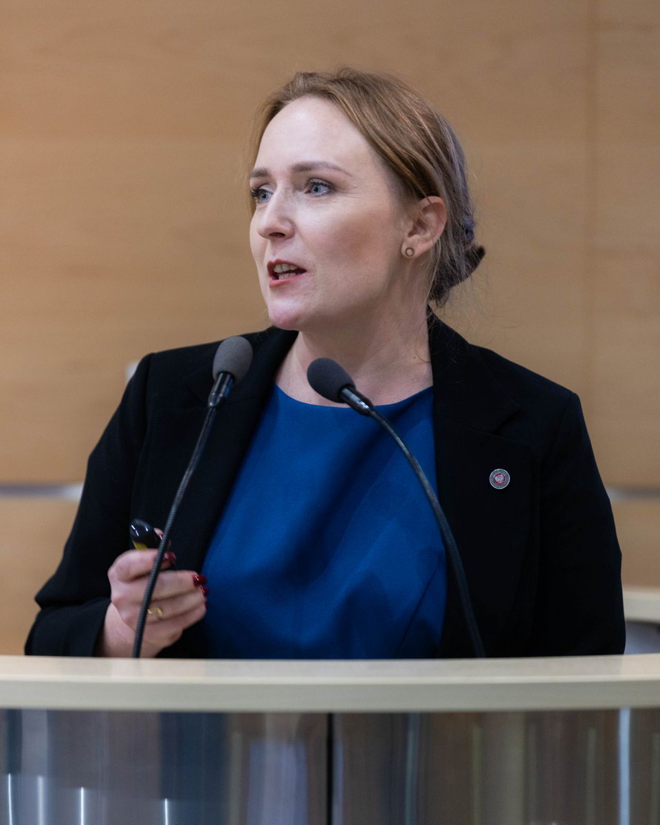 luw_lodz's tweet photo. 🤝Za nami listopadowe posiedzenie Wojewódzkiej Rady Dialogu Społecznego, w którym uczestniczyła wojewoda łódzki Dorota Ryl. Spotkanie poświęcone było zagadnieniom związanym ze zdrowiem oraz szkolnictwem, w tym szkolnictwem branżowym w regionie. https://t.co/YNy5azBYUe