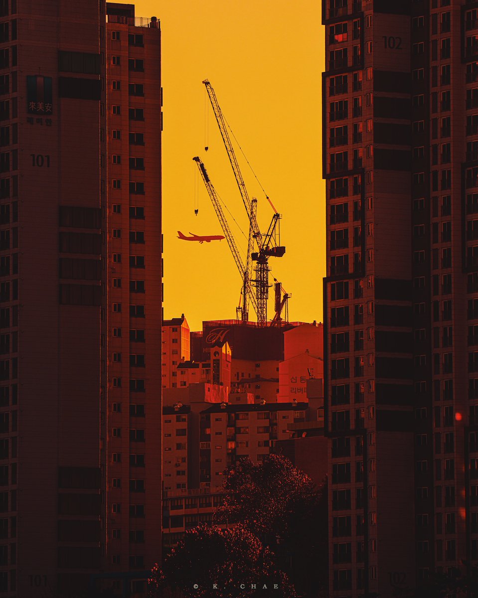 Where Do You Go?
어디로 가나요?