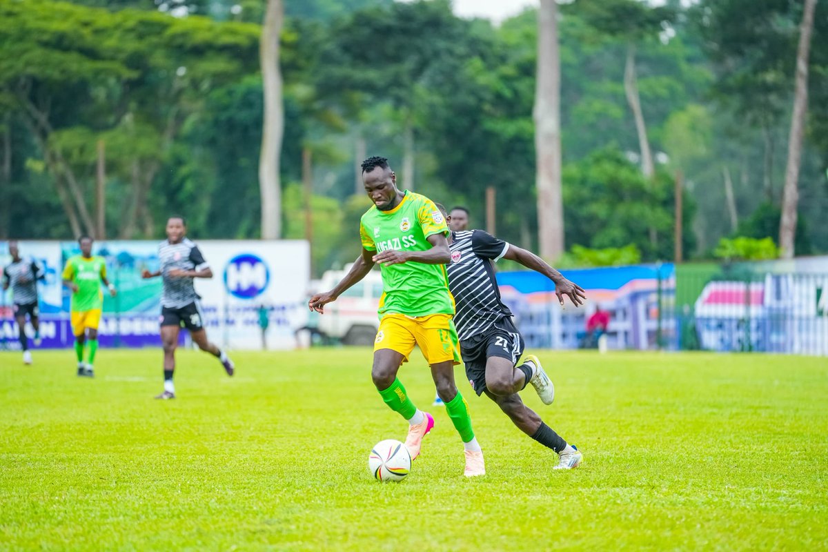 LugaziFC's tweet image. We shall have one minute of additional time. 

45' Lugazi FC 0-0 Express FC 

#TheLeaders
#UshindiNiWetu
#LUGEXP