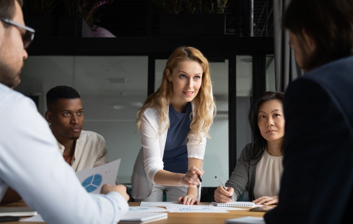 "Thought Leadership" is such a buzzword in B2B. But what does GOOD Thought Leadership look like? Here are some examples to help inspire your next creative brainstorm.zurl.co/ZL6hv