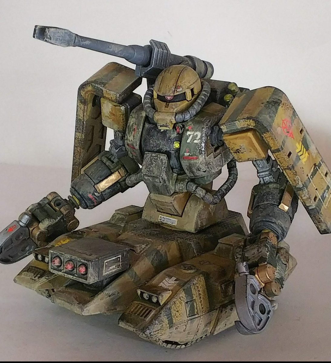 foxcloud2011's tweet image. #黙ってウェザリングをはる