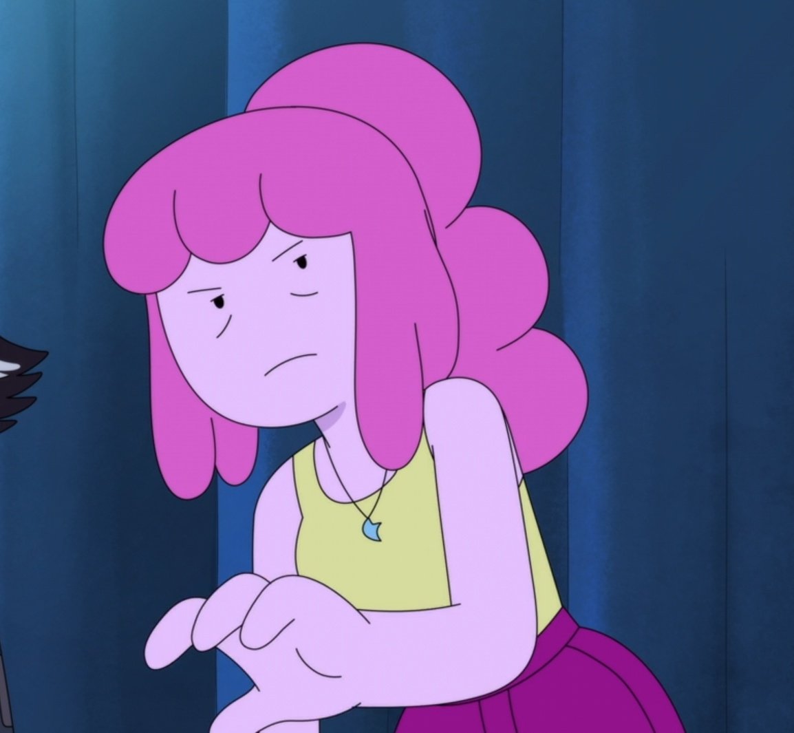 amittensblight's tweet image. elas tão usando metadinha de colar de coração 😭😭