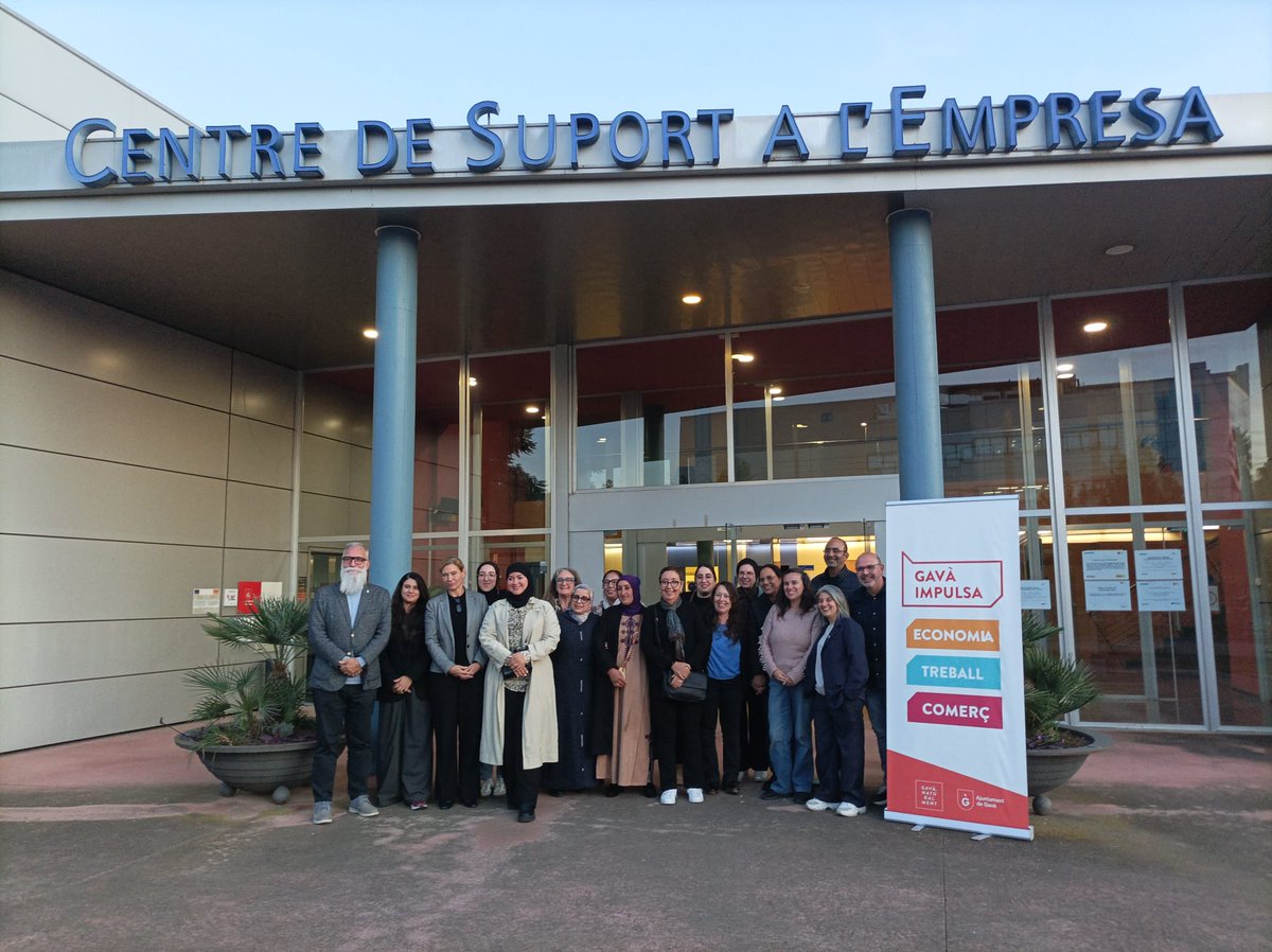 GavaImpulsa's tweet image. 📌Visita de la delegació marroquina de Menara (Marrakech) i teixit associatiu #IMADEL al #CSE de l&apos;Ajuntament de Gavà, generant un espai d&apos;intercanvi i sinergia amb el projecte gavaimpulsa.info/serveis-empren…, per fomentar la promoció i suport de les #dones a l&apos;entorn #econòmic.