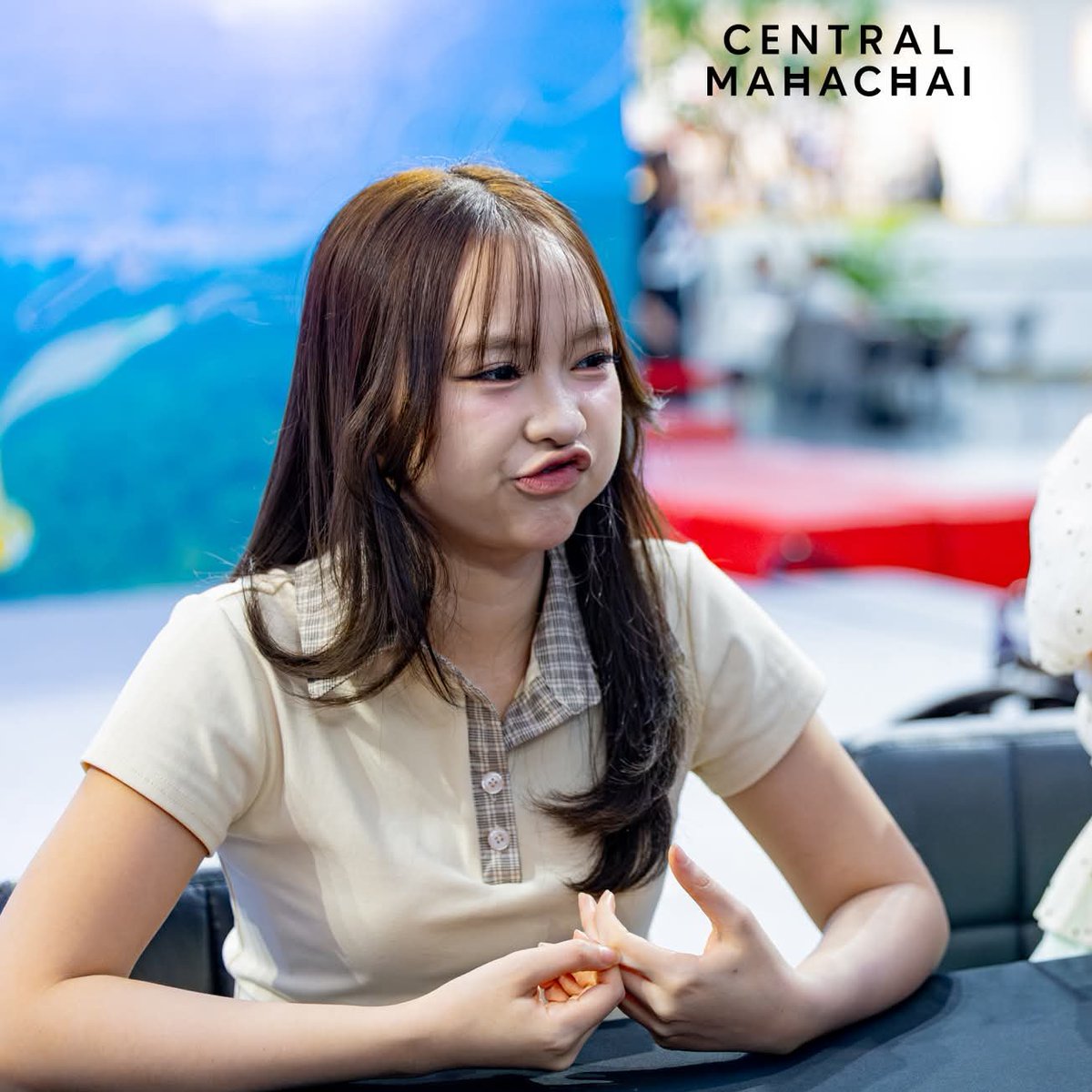 adtong's tweet image. วันเสาร์                                               วันอาทิตย์

แคปพี่ยู้กกคนเดียวปะเนียะ อิอิ