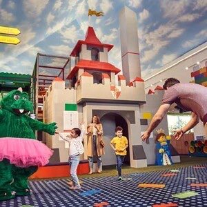 SupremeTravelZA's tweet photo. 🌟 Dubai Family Adventure!
Treat the kids to the ultimate LEGOLAND experience!
🏨 4★ LEGOLAND Hotel | 5 nights
✈️ From R33,291 pp incl. flights
📅 15 Jan–31 Mar 2026 | 🌙 6 nights
📞 078 378 4210 | 📧 
 info@supremetravel.co.za

https://t.co/xfDK6qpWMs https://t.co/P96Q2T3DXW