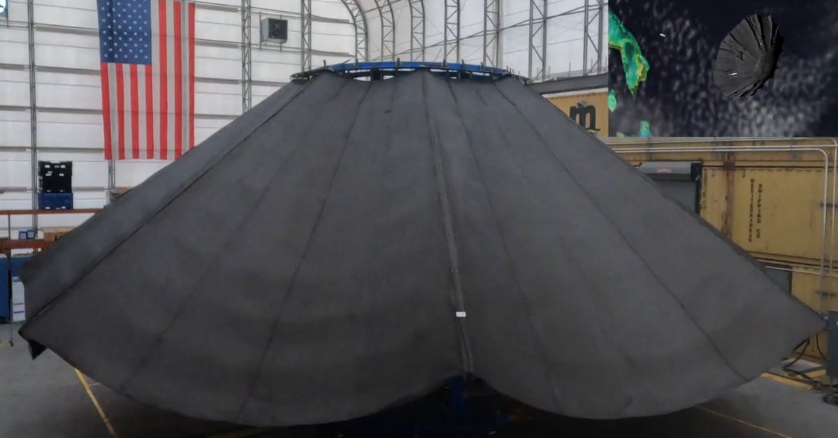 CosmosBGWebsite's tweet image. Блу Ориджин ни поднесе поредната изненада – фирмата е построила компактен топлинен щит, който позволява спускания на товарни кораби в планетарни атмосфери за широк набор от мисии – транспорт на провизии от Луната към Земята, кацания на Марс и т.н..  
cosmos.1.bg/space/2025/11/…