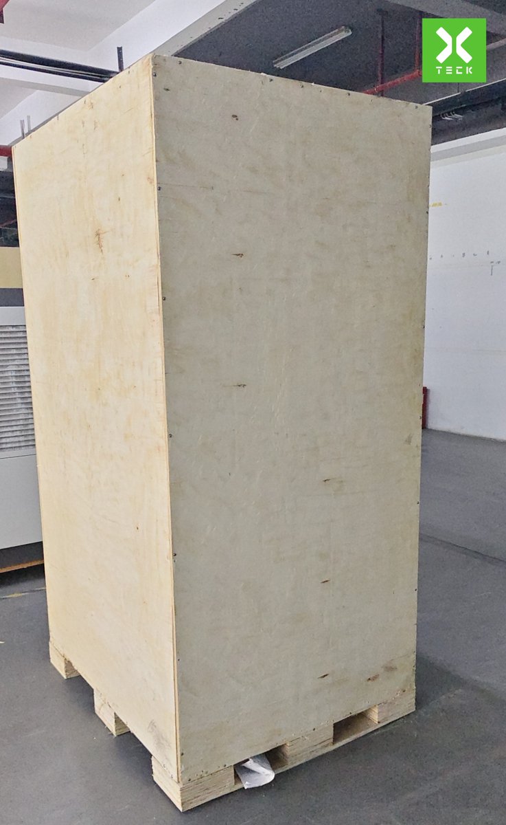 Xundao_global's tweet image. 60–120 kW DC fast charger with 55&quot; ad display shipped to a client for a gov EV infrastructure project.
Dual-gun fast charging ✅ 98% efficiency ✅ Built for public tenders.
Contact: sales@xteckpower.com
#EVCharging #DCFastCharger #EVInfrastructure #EVProjects #CleanEnergy #xteck