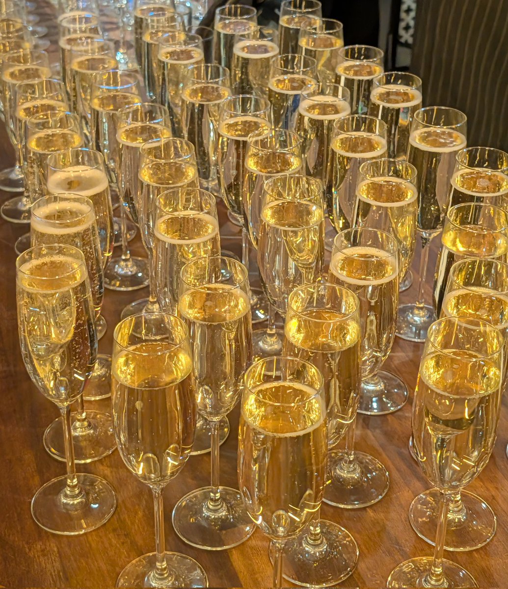 Anthony Paul Associates (APA) tweet media