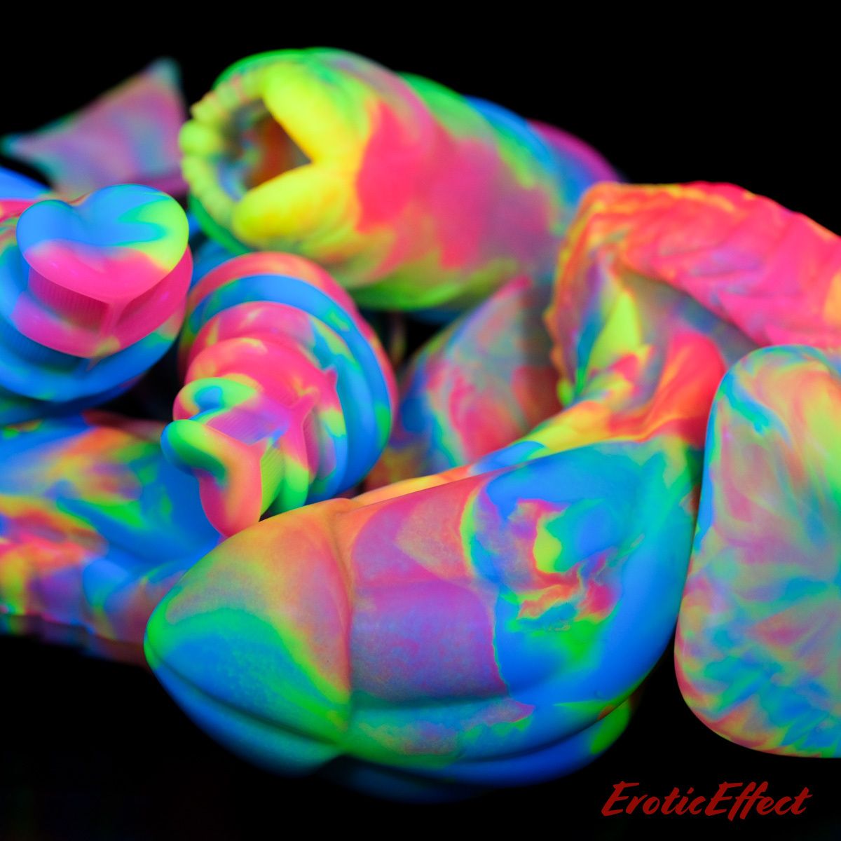 EroticEffect tweet media