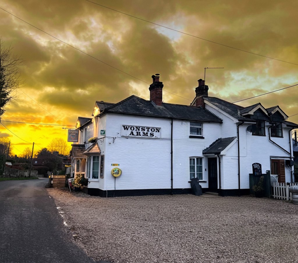 The Wonston Arms Pub Landlord tweet media