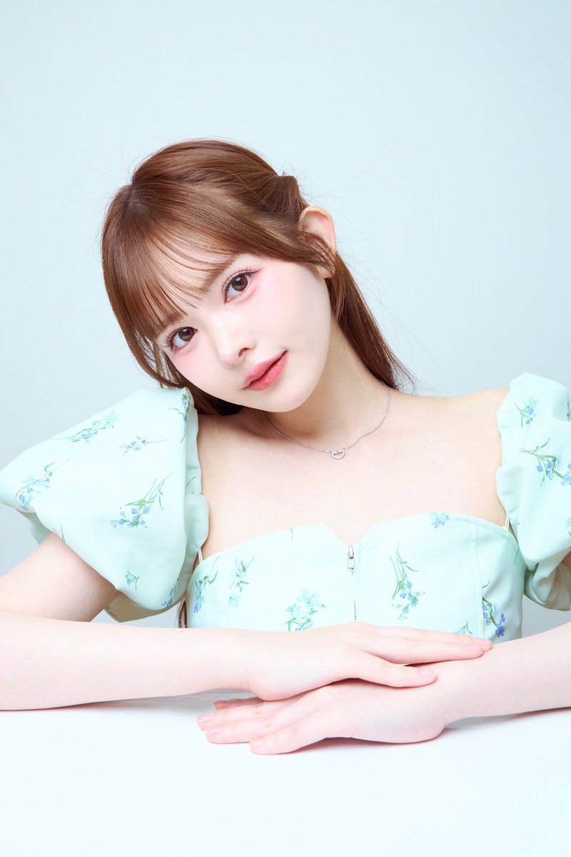 dr_maika_k's tweet image. クリスマスまであと一ヶ月🎄❣️
【美容外科医が勧めるクリスマス前美容】
・ジャルプロスーパーハイドロ💉
ハリ、ツヤ、リフトアップ、毛穴改善
・バーティカルリフト🪡
中顔面短縮、ほうれい線改善、チークトップあがるので最高です❣️
・ヒアル💉…