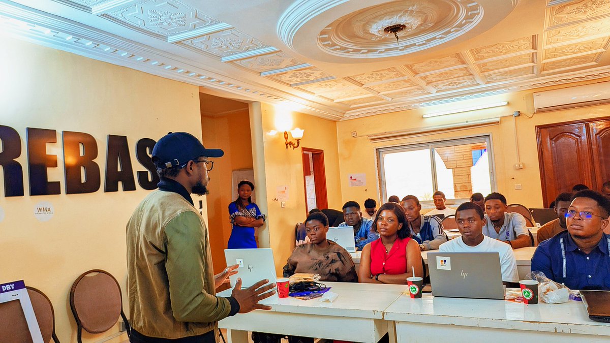 RebaseCodeCamp's tweet image. We’d love to hear from you:
- What new tech trends is your company getting into?
- Which ones would you propose we incorporate into our program?

Let’s shape the future of tech talent together!

#TechTrends #ContinuousLearning #EdTech #Rebase #Upskilling

Comment below!