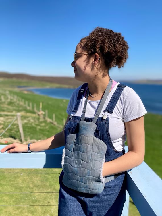 OneMinuteBriefs's tweet image. One Minute Brief of the Day - 20/11/25
Create posters to advertise #WearableHotWaterBottles 🥶 🔥 

💡 Enter to feature on our daily Facebook Round-Up.

📲 Share submissions on Insta &amp;amp; LinkedIn too.

🔄 Repost. Sharing is caring. 

⏱️ Deadline 6pm GMT