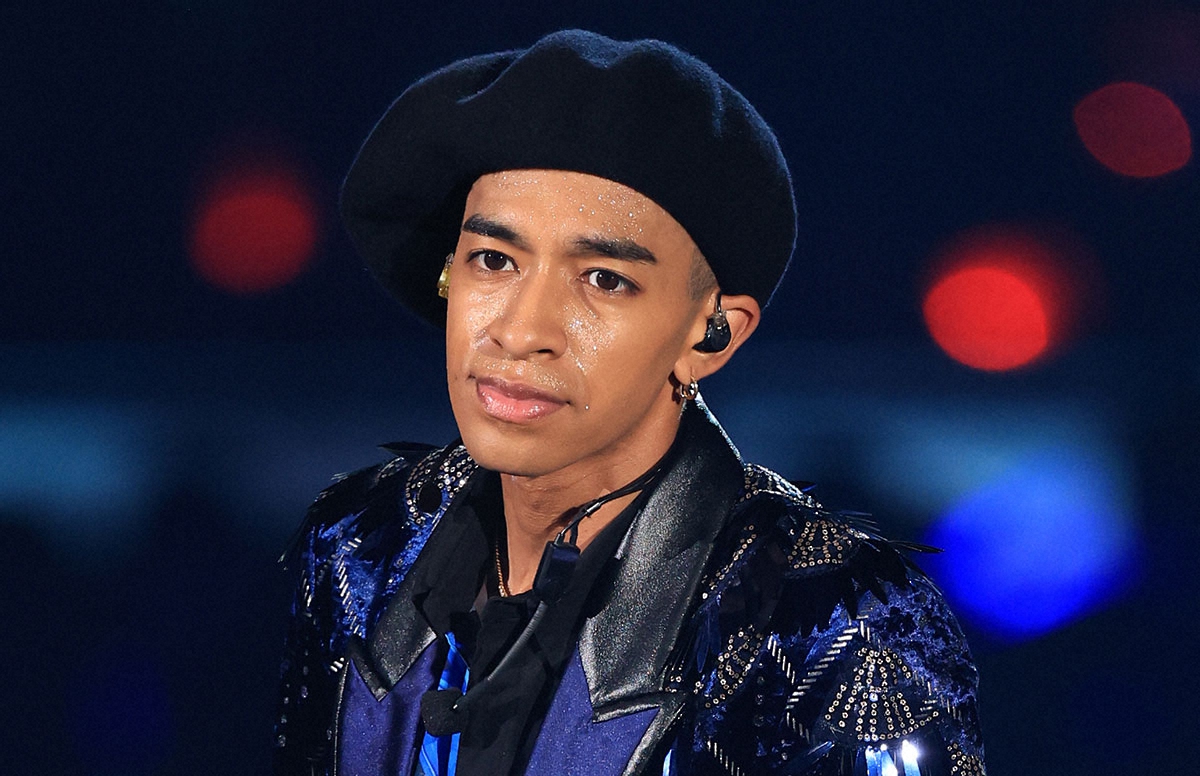 livedoornews's tweet image. 【発表】草間リチャード敬太、Aぇ！group脱退 「1年前から心の病」明かす
news.livedoor.com/article/detail…

草間は「このまま自分がいることで皆の足を引っ張ってしまう、より多くの迷惑をかけてしまうという思いもあっての決断です」とコメントした。退所はせず、STARTO社の契約タレントとして活動する。