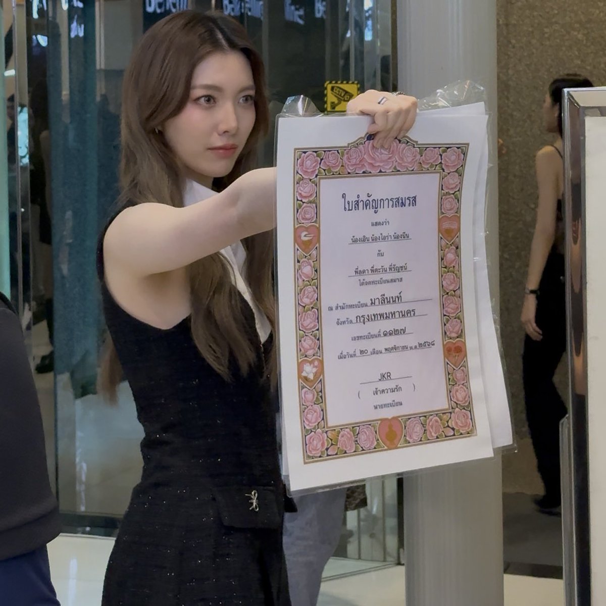 Nika__Kanika's tweet image. ไม่ต้องตัดต่ออีกต่อไป อันนี้คือแบบตาเนื้อค่ะ 555555555555555555555 อห

LINGORM CH3 CALENDAR SIGN
#หลิงออมปฏิทินช่อง3ปี2569