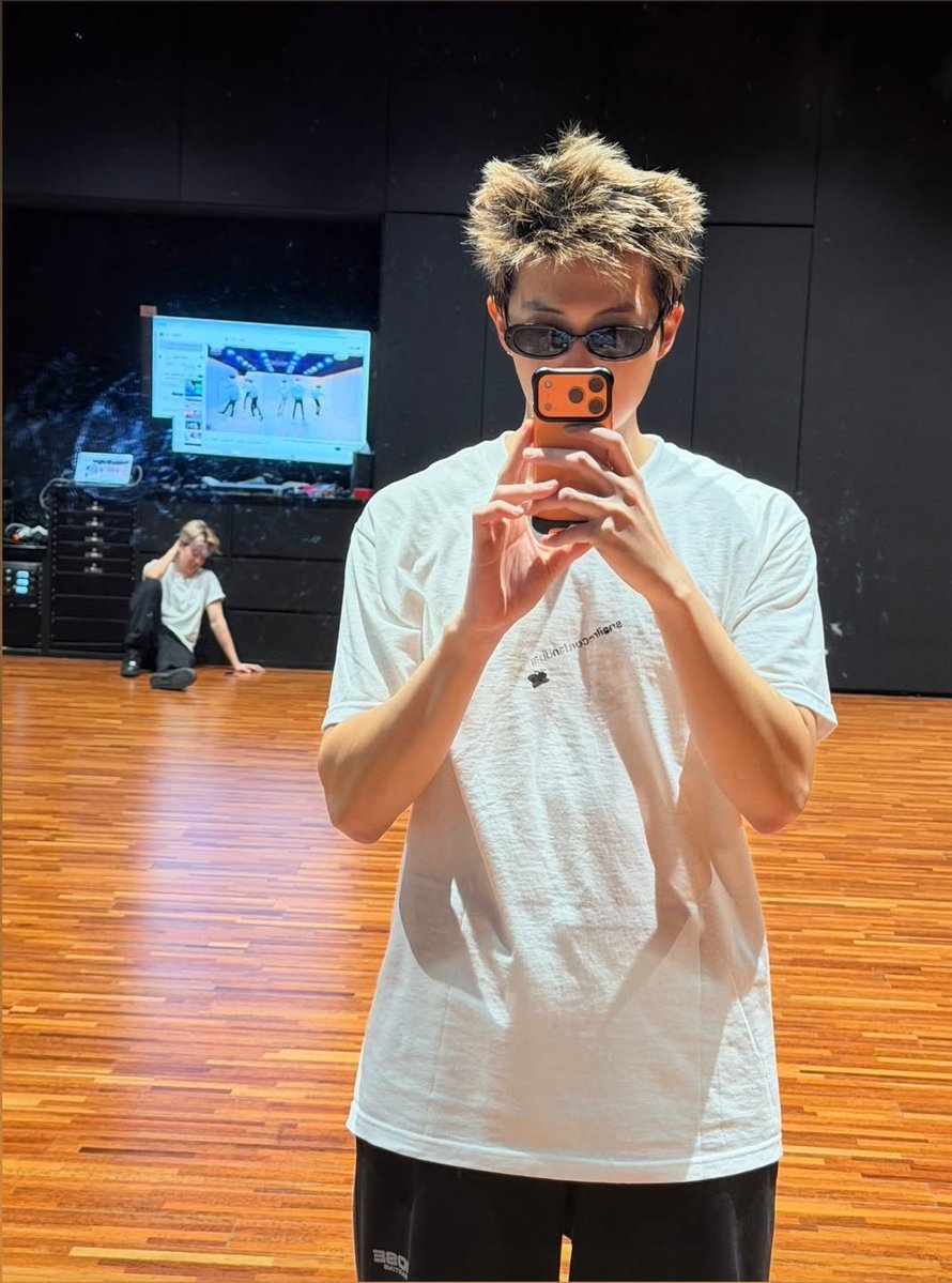 joonationfb's tweet image. 201125 | #rkive vía Instagram, actualización 📸

♦instagram.com/stories/rkive/…

#방탄소년단RM #Namjoon #BTSRM #RM_RPWP