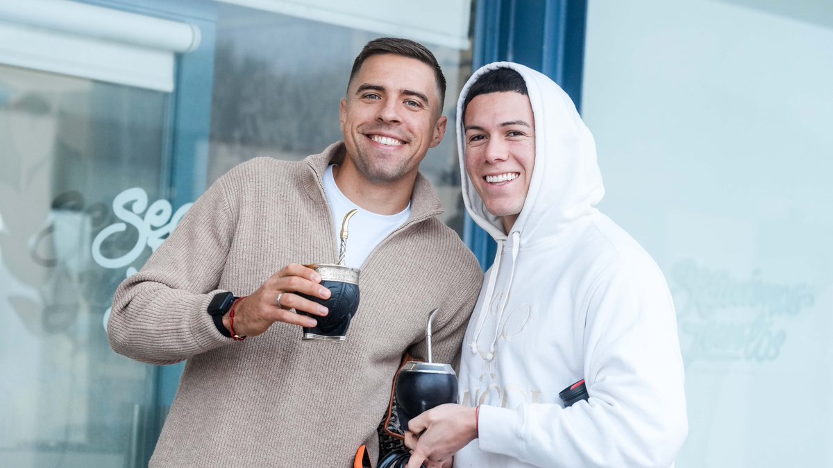 FCPorto's tweet photo. A dupla improvável do mate 🧉 https://t.co/bm6542lXXb
