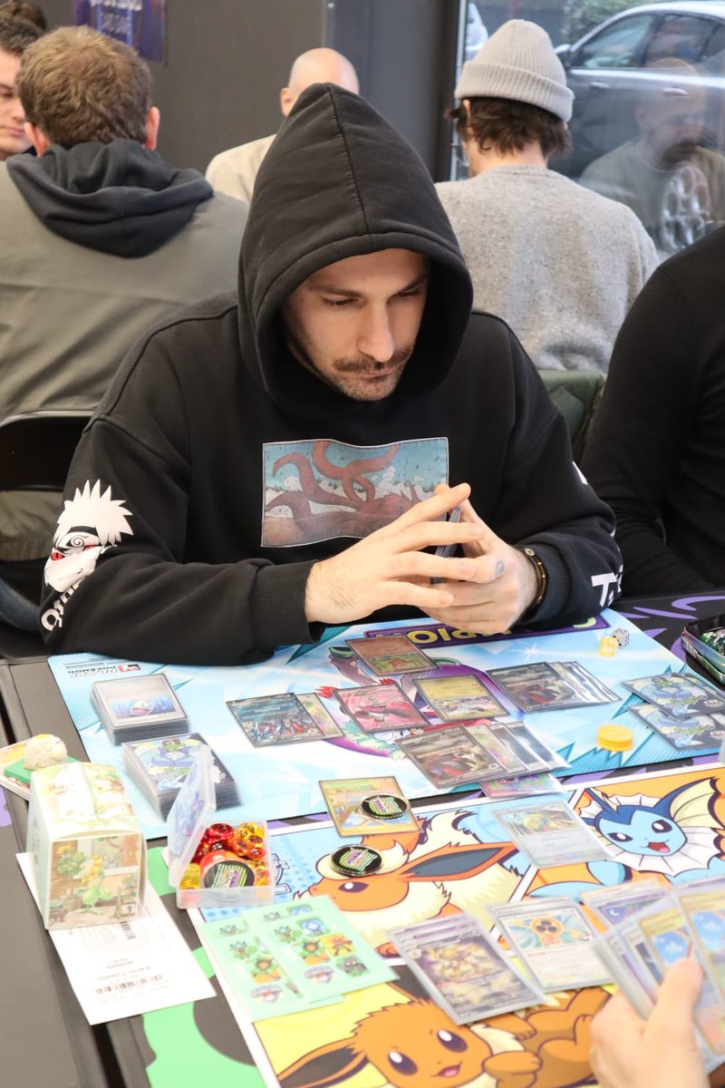 Focused on zoroak