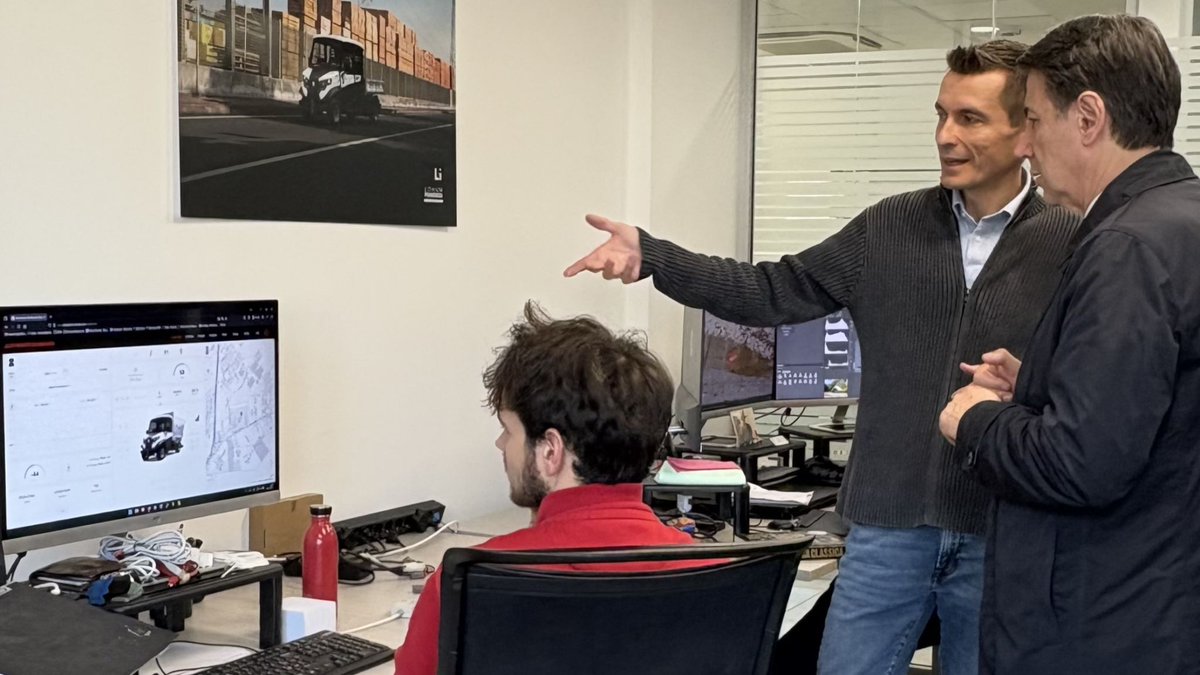 Electric Vehicles tweet media