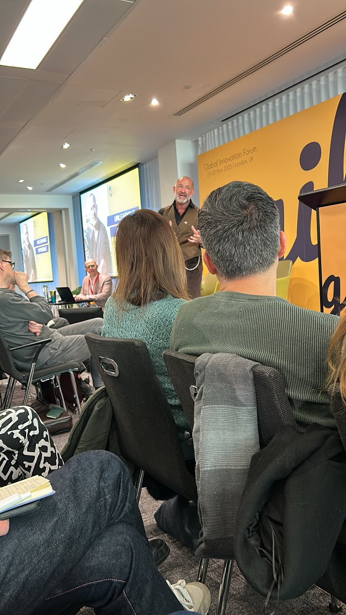 Very thought provoking and challenging talk from David Katz from Plastic Bank on empowering communities #gif