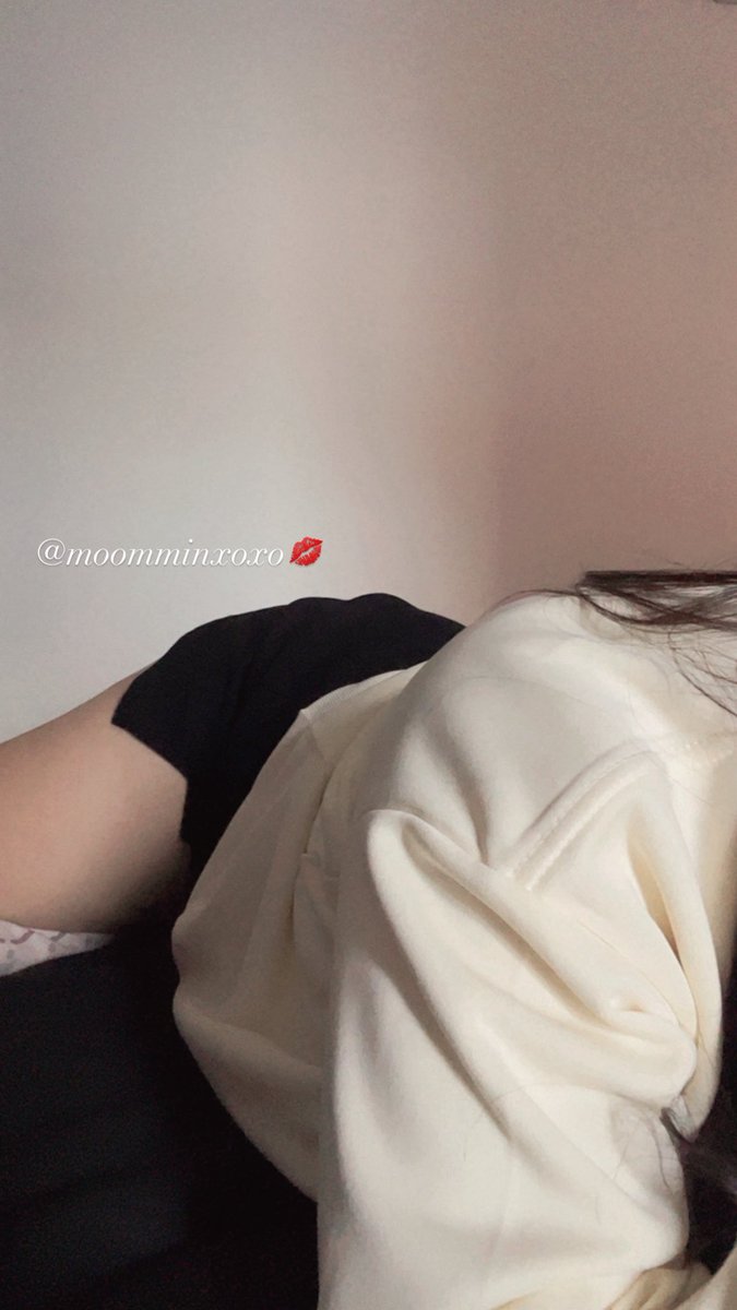 ;imyourmoomin // tweet media