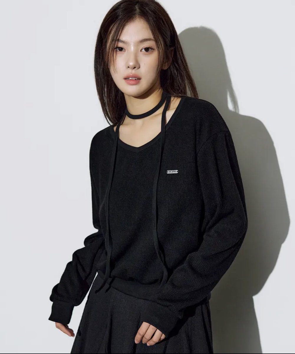 이욘 tweet media