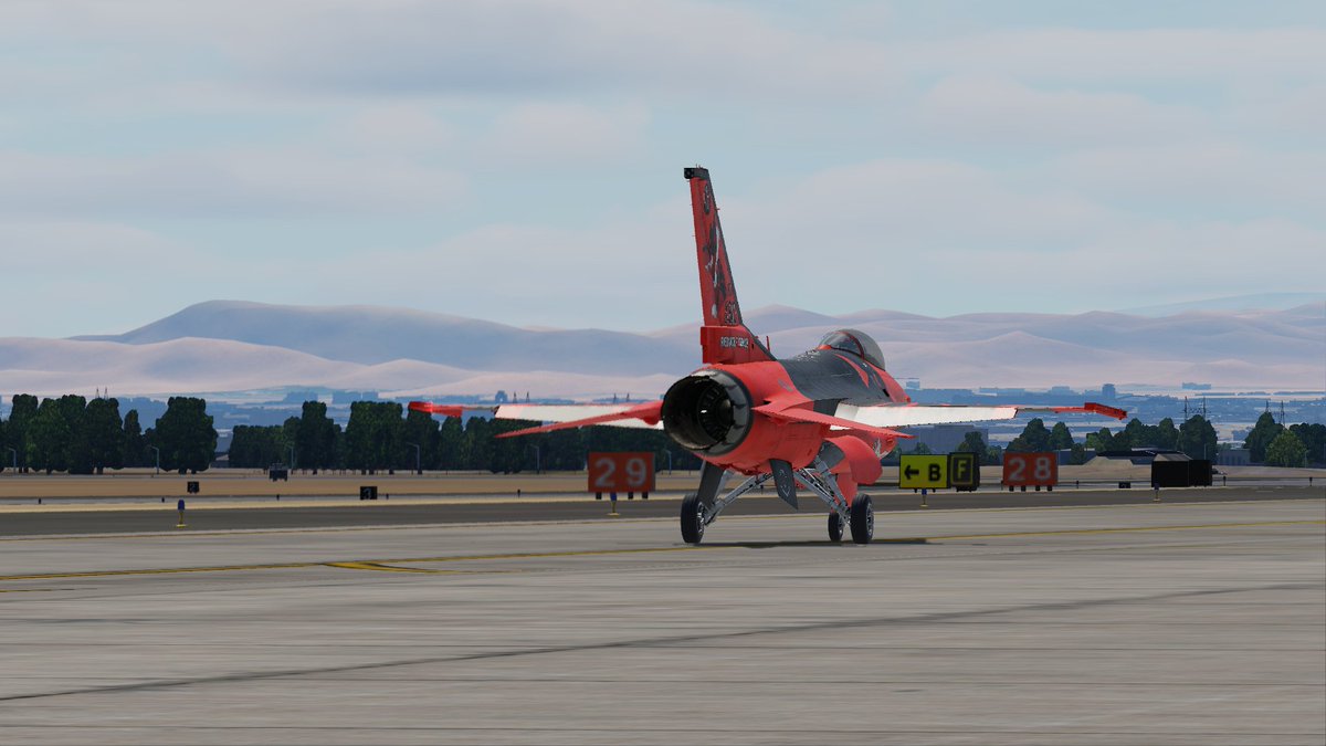 Koku_15473's tweet image. 今夜は、REDWOLFの練習だ。
#DCS #DCSWorld #RedWolf_Demo