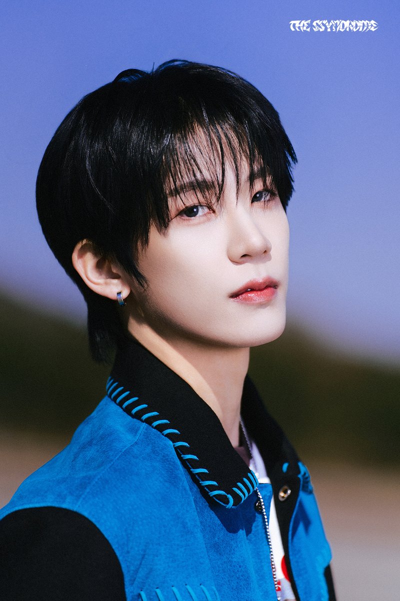 thessyndrome's tweet photo. THE SSYNDROME (더씬드롬) Digital Single 【ALIVE】 Teaser Image : Take ver.

✈️ 2025. 11. 27 6PM (KST)

#THESSYNDROME #더씬드롬
#양희교 #YANGHEEGYO #梁熙僑 #ヤンヒギョ
#ALIVE #THESSYNDROME_ALIVE https://t.co/6kZwjRn1PN